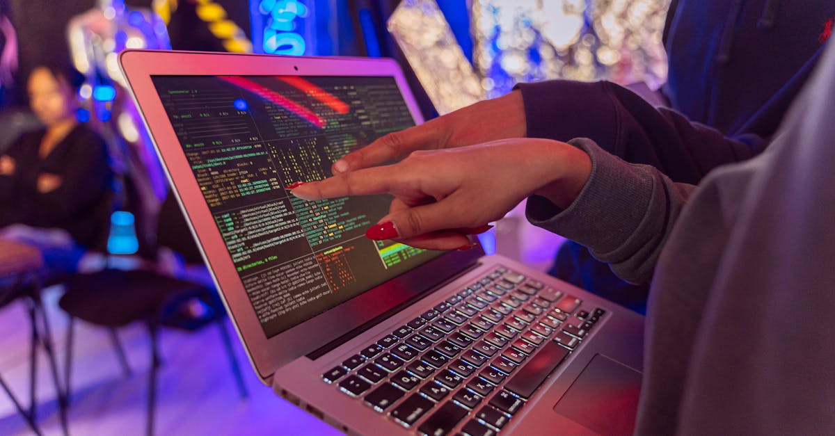 各样老微信买卖：网络平台代理商怎么做大