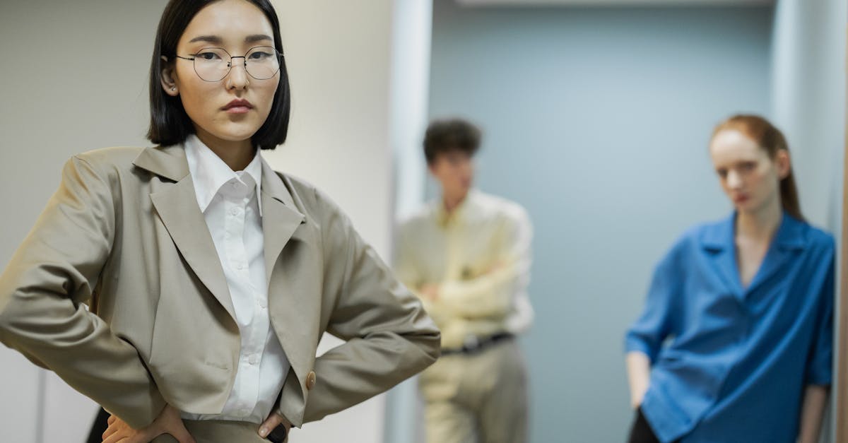 英亚详情下载教程大足APP