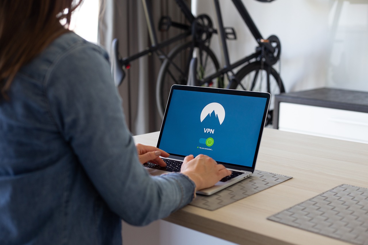 丰信移动实名账号：恒指期货香港平台开户