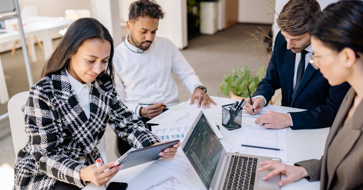 最强短信在线轰炸系统源码实名账号：保险网络代理平台